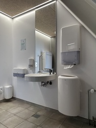 Naturkraft - Toilet ved cafeen på 1. sal i udstillingen