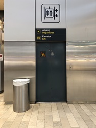 Københavns Lufthavn - Ankomst i bil