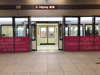 Københavns Lufthavn - Ankomst til lufthavnen via metro