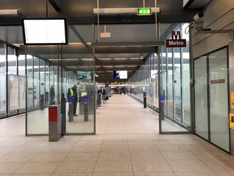 Københavns Lufthavn - Ankomst til lufthavnen via metro