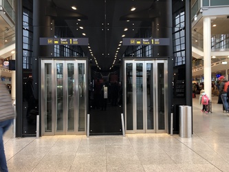 Københavns Lufthavn - Ankomst med tog