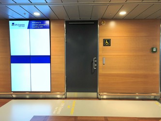Københavns Lufthavn - Terminal 3 - Toilet ved security (1. sal)