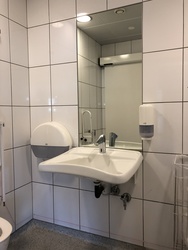 Københavns Lufthavn - Toilet (efter security) ved gate A4