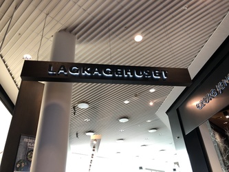 Københavns Lufthavn - Toilet (efter security) i Terminal 3 ved Lagkagehuset