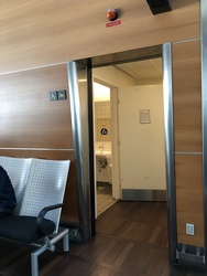 Københavns Lufthavn - Toilet (efter security) ved gate D1