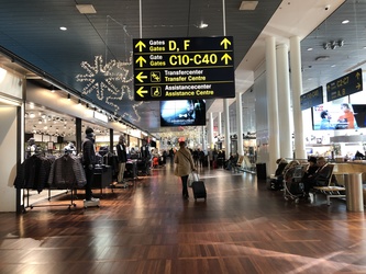 Københavns Lufthavn - Efter security - Assistancecenter