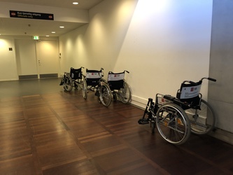 Københavns Lufthavn - Efter security - Assistancecenter